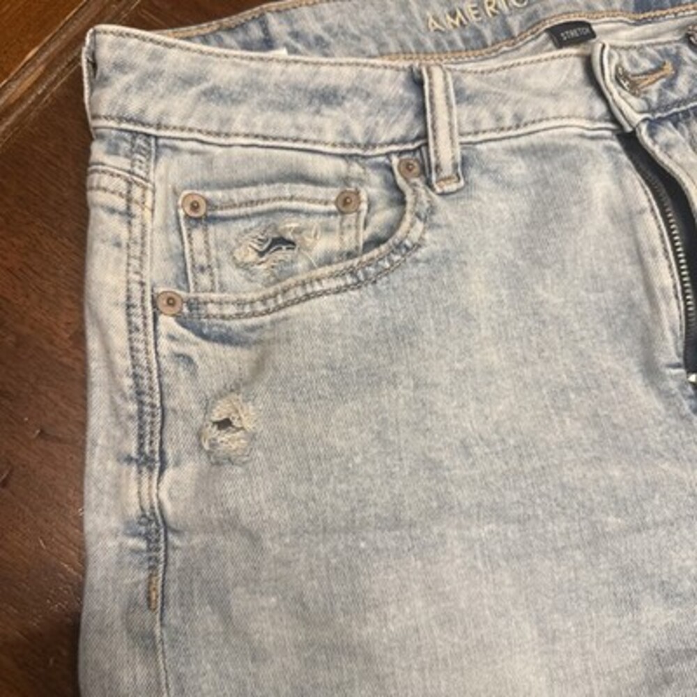 American Eagle Outfitters Super High Rise Baggy Wide Leg Light Wash Blue Size 4 - Picture 9 of 16